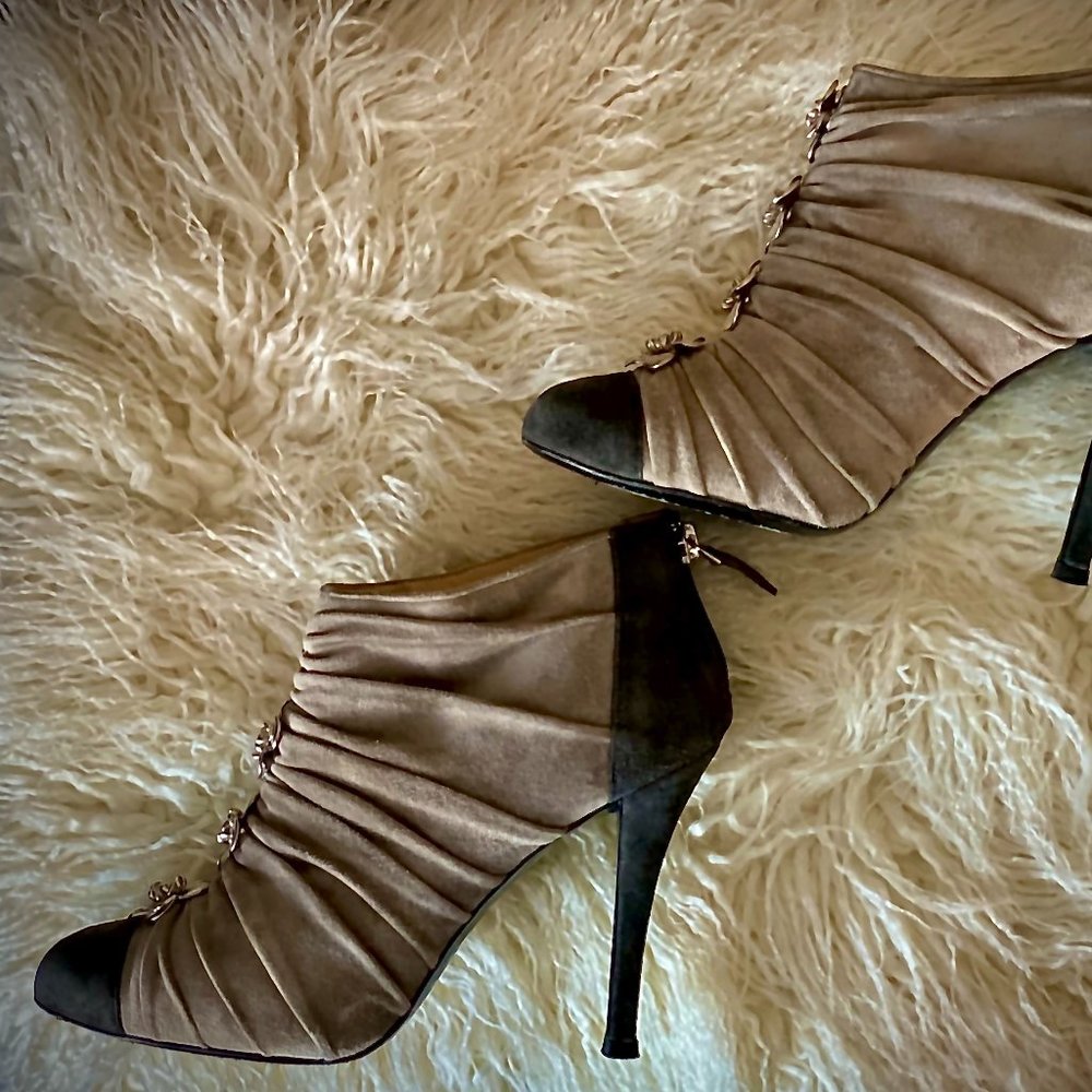 CHANEL Suede Ankle Booties